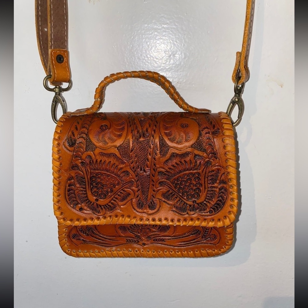 leather purse